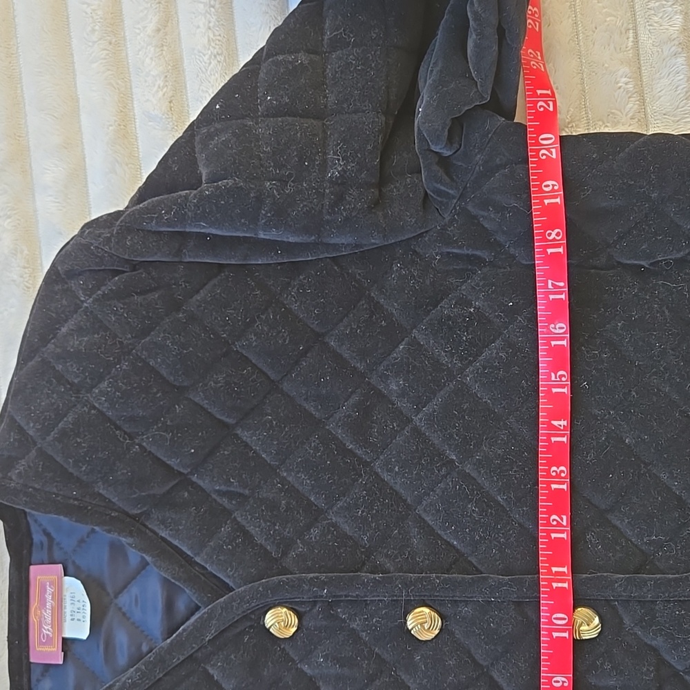 Vintage Quilted Velvet Gold Button Jacket - Picture 3 of 7